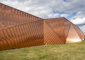 Copper Line Gallery